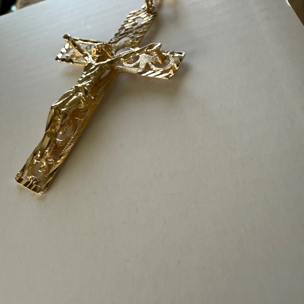 SOLD π Hour SALE π 14K Solid Gold Cross Pendant - Picture 2 of 7